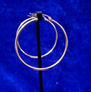 Elegant 10k Yellow Polished Gold Hoop Earrings